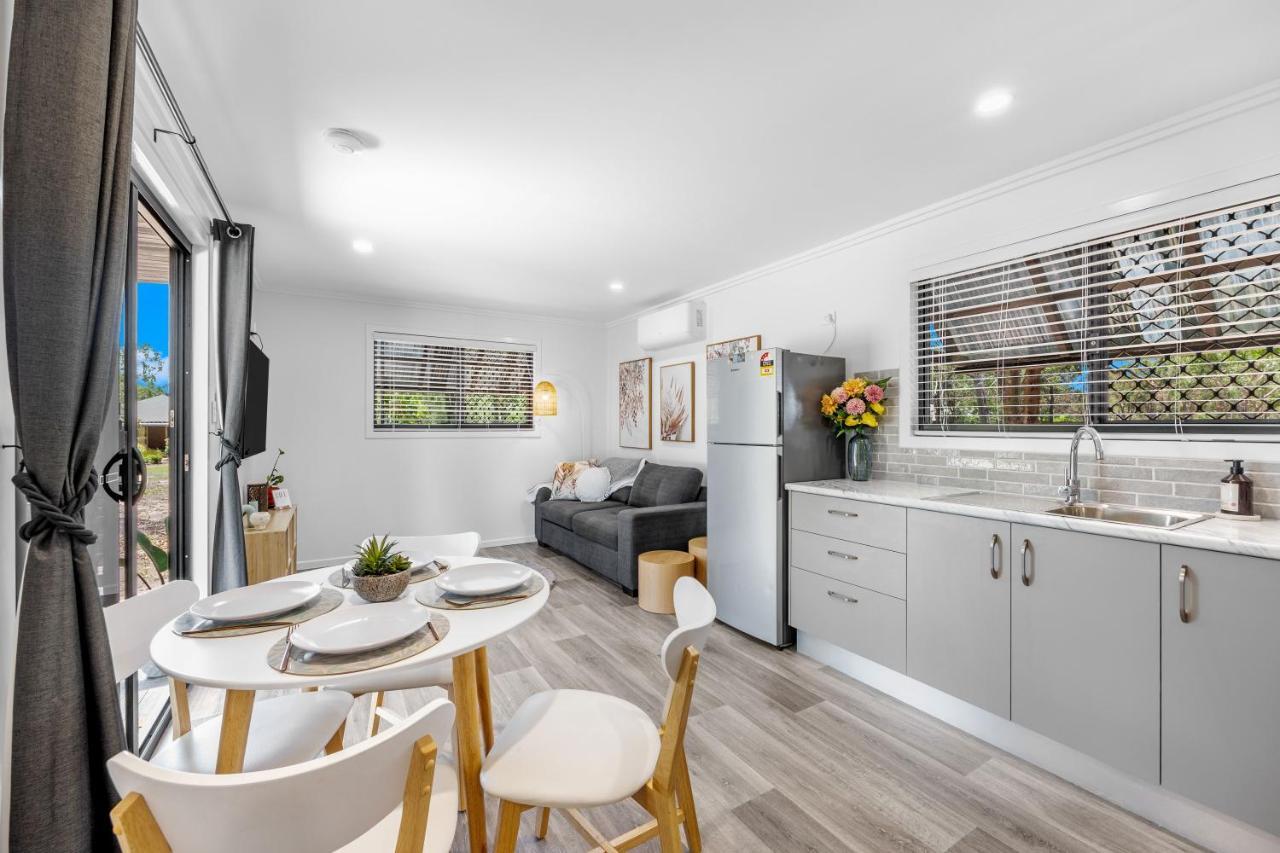 Little Sunshine - Private Acreage Guest Home Hervey Bay Buitenkant foto